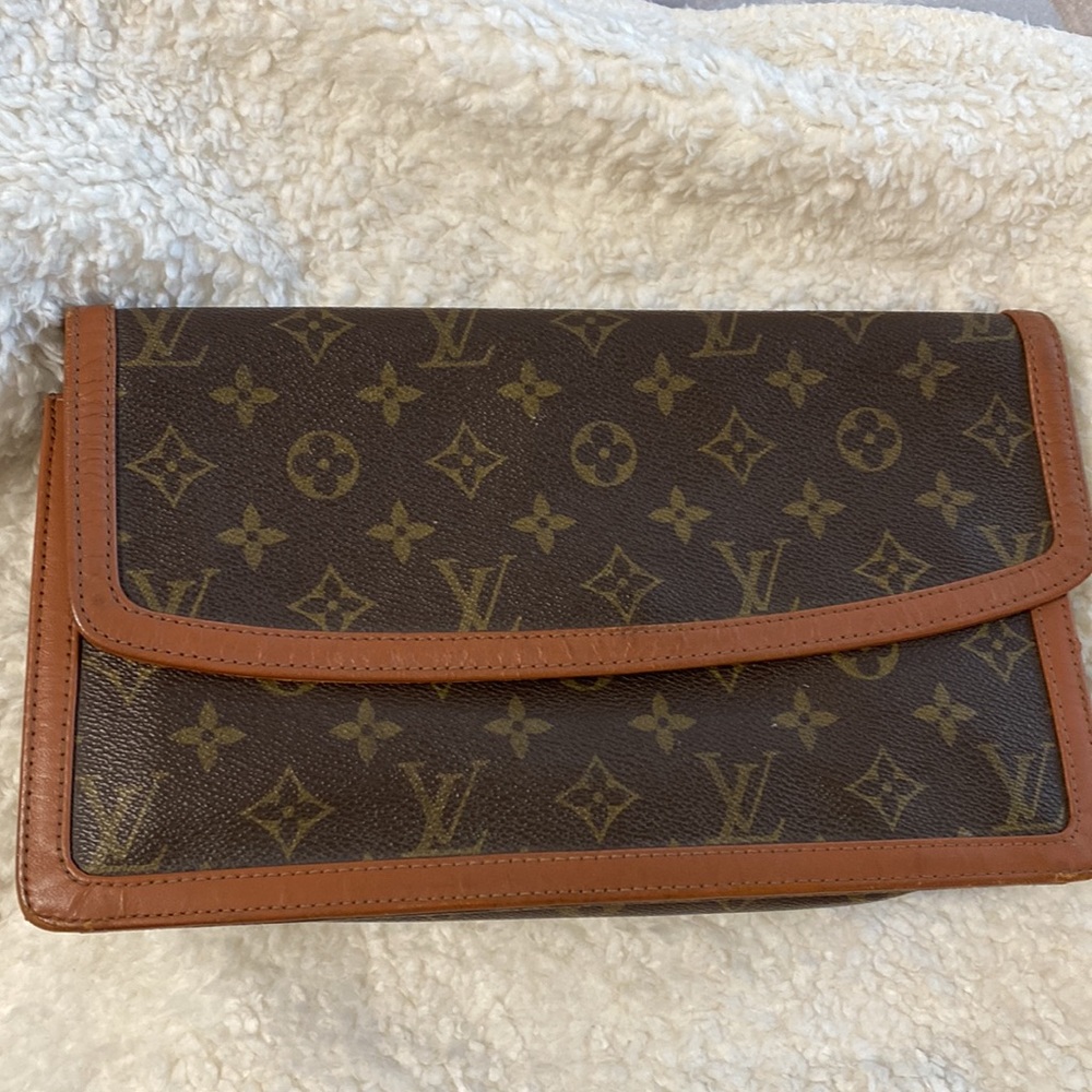Authentic Louis Vuitton clutch